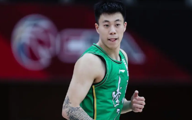C罗回应“世界杯后退出国家队传闻”
